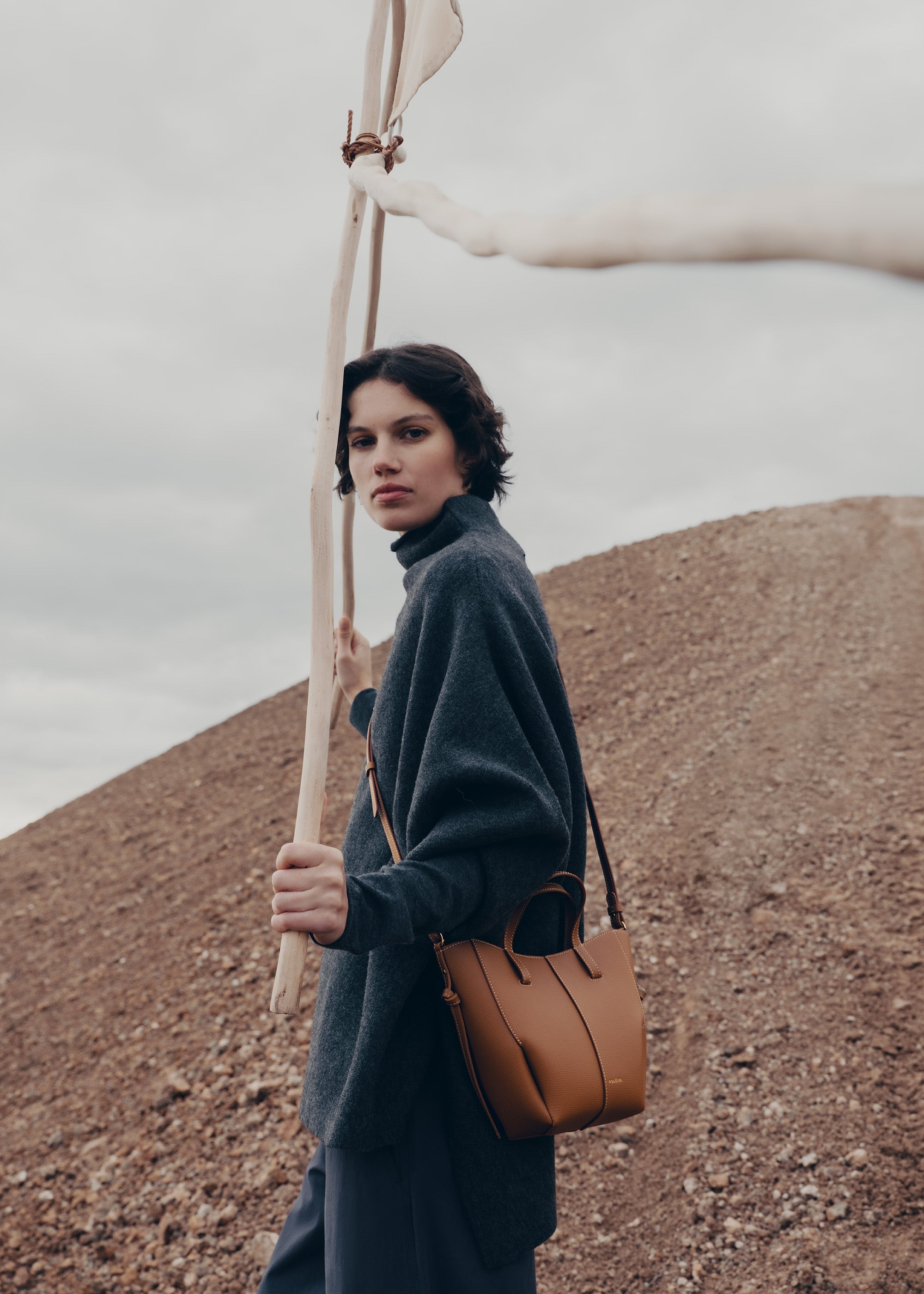 Cime Sculptural Tote Nano Bag